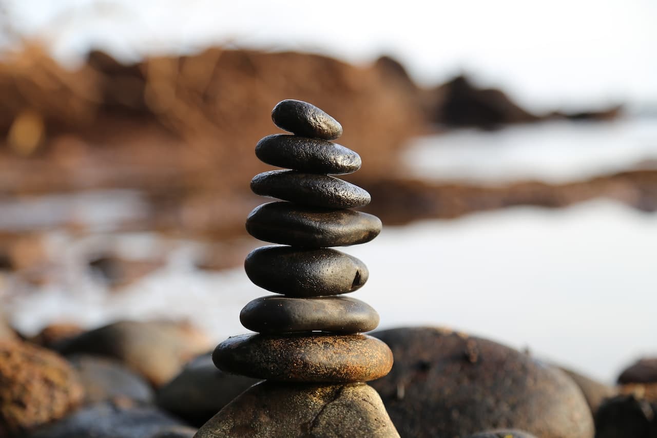 rocks focused